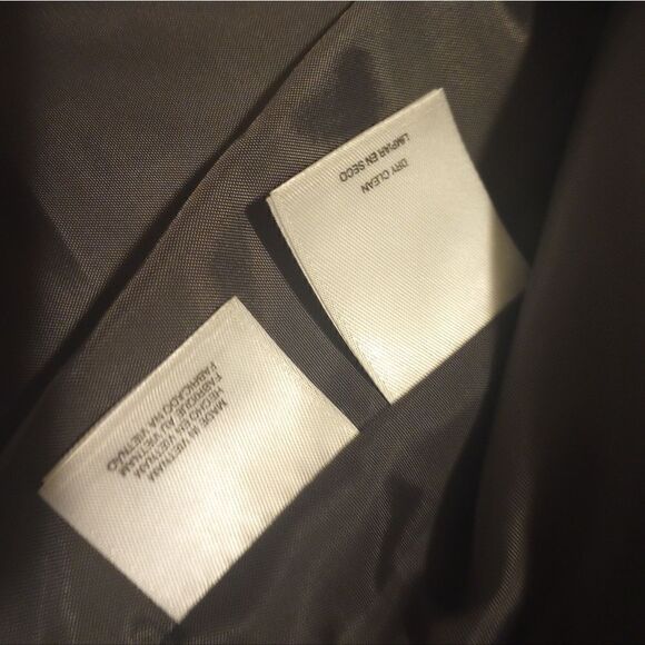 Kasper two button single breasted waist length blazer - Picture 9 of 13